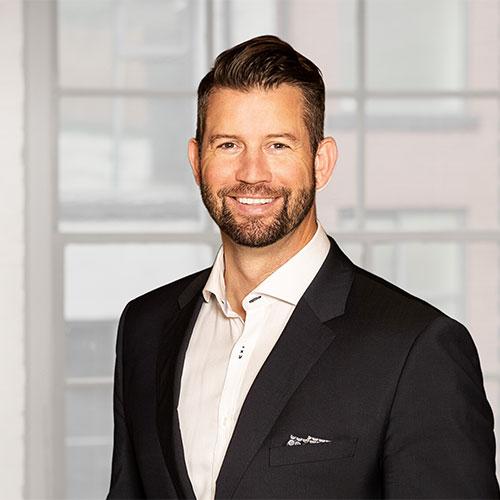 Victor Collins Senior Mortgage Consultant